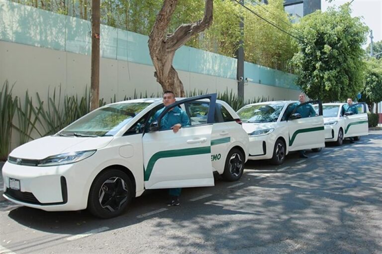 Vemo adquiere activos de movilidad eléctrica de Beat en México y operación en Colombia