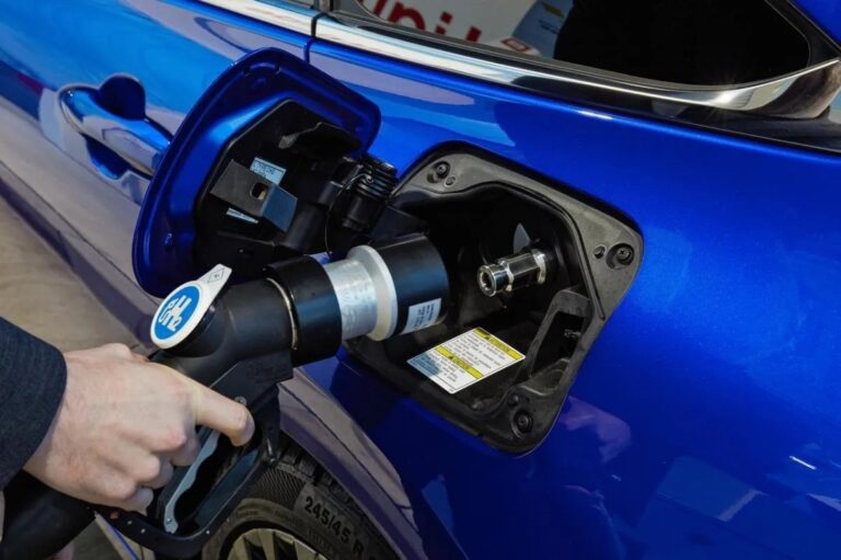 Volkswagen mantiene su apuesta por el coche de hidrógeno y estudia nuevas pilas de combustible