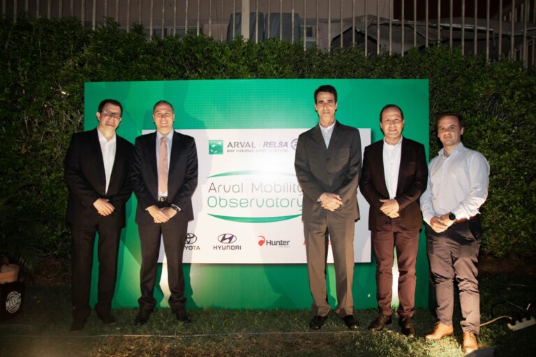 Arval Relsa presenta al Perú el primer barómetro para ayudar a las empresas a comprender las tendencias del mercado de flotas
