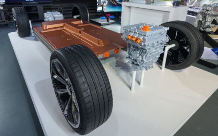 General Motors incursiona en minería para liderar la carrera por los metales de los vehículos eléctricos