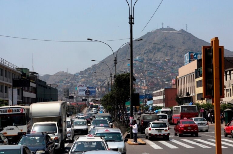 Perú: Flujo vehicular cerró el 2022 con avance de 5.5%