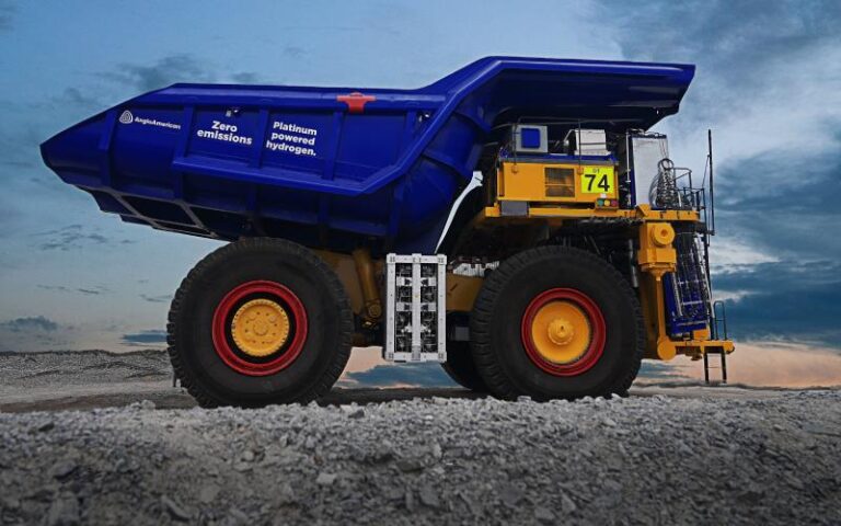 Ballard Power y First Mode convierten más camiones mineros a vehículos con celdas de combustible