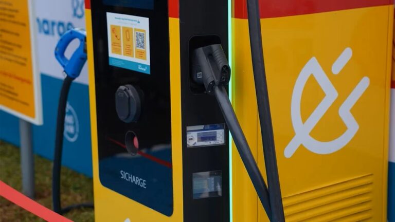 Argentina: se apertura nuevo corredor de cargadores para vehículos eléctricos