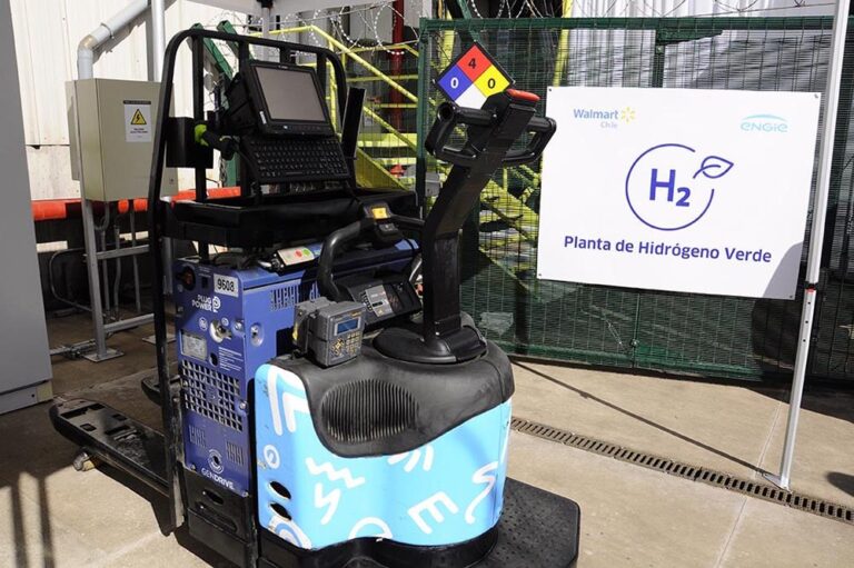 Walmart Chile inaugura planta industrial de hidrógeno verde en Latinoamérica