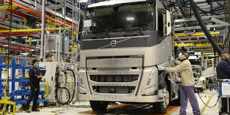 Volvo Group Perú presenta en Perumin soluciones sostenibles para minería