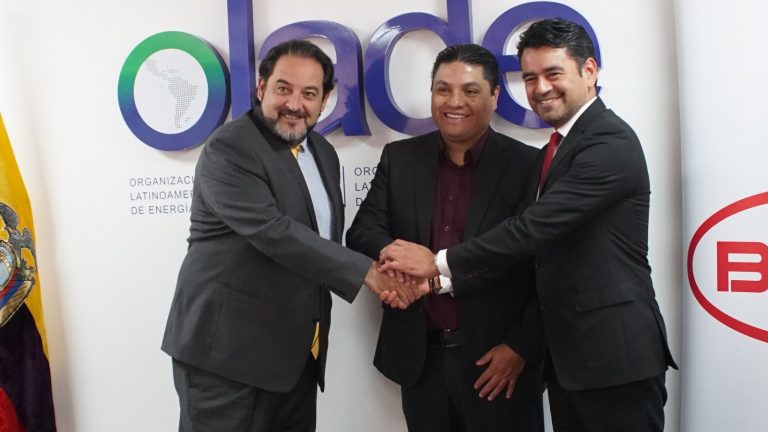 Olade y BYD se unen para impulsar la transición hacia vehículos eléctricos en la región