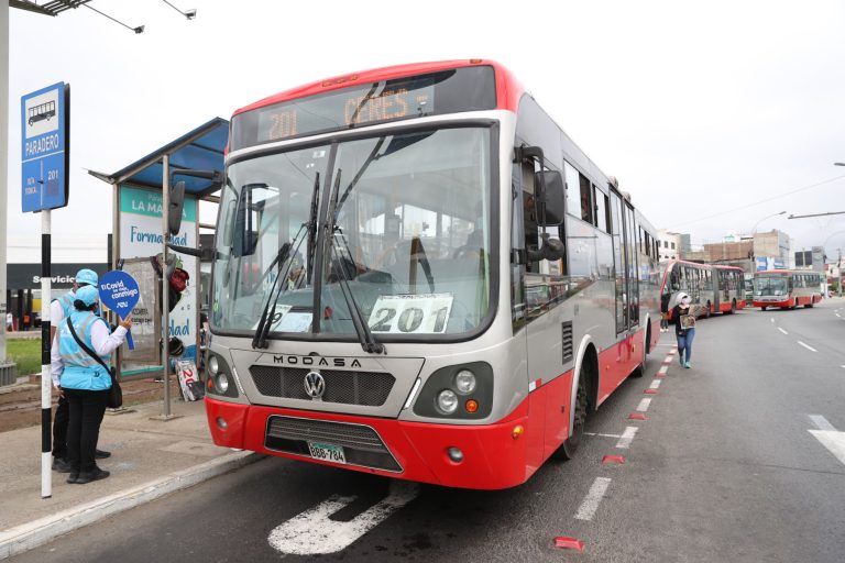 ATU: usuarios realizaron más de 355 000 viajes con la integración de los corredores Rojo y Azul