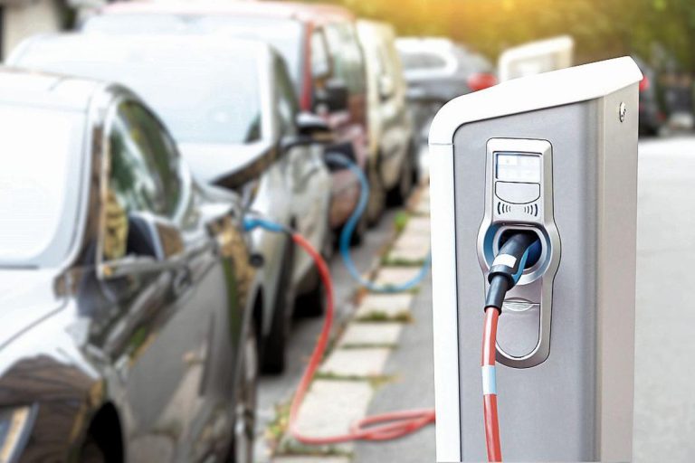 Electromovilidad: Lima cuenta con 10 estaciones de recarga para automóviles eléctricos