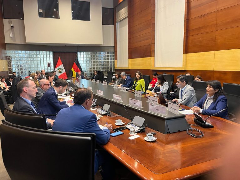 Perú y Alemania avanzan coordinaciones en pro de una movilidad urbana sostenible