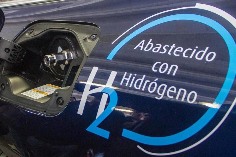 Existe mercado para los vehículos eléctricos de batería o hidrógeno en el Perú: MINEM