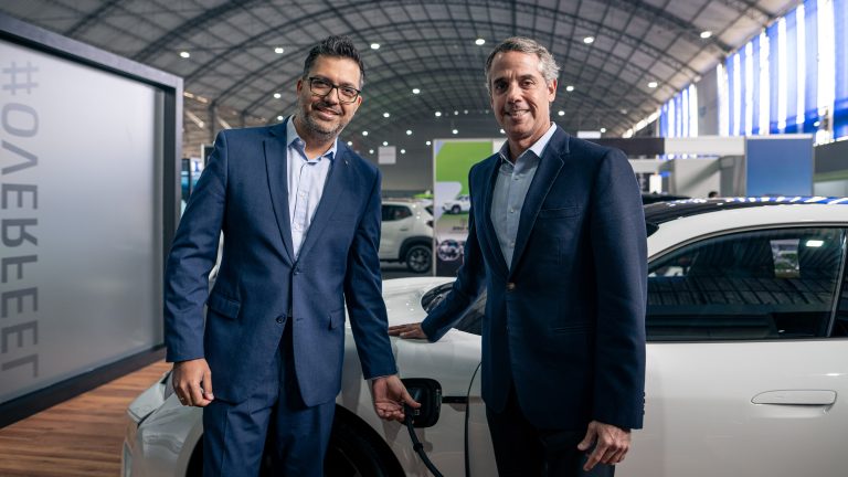 Porsche construirá un ecosistema de carga de vehículos eléctricos en todo el Perú