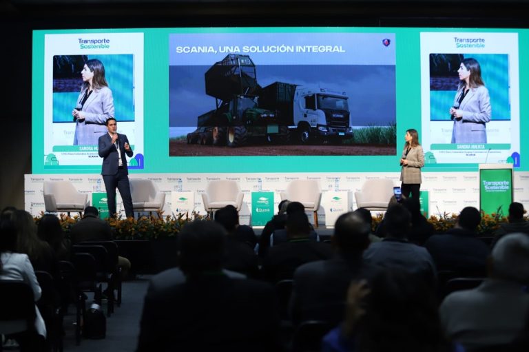 Rodrigo Camino y Sandra Huerta: Scania tiene alrededor de 20,000 camiones a gas natural operando en el mundo