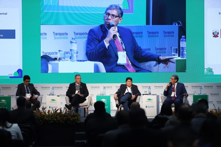 Líderes transportistas coinciden en que el gas natural es el combustible que se necesita para dejar de lado el diésel y mejorar competitividad