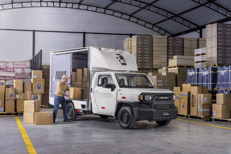 Presentan la Hilux Stout: La solución ideal de Toyota para los emprendedores peruanos