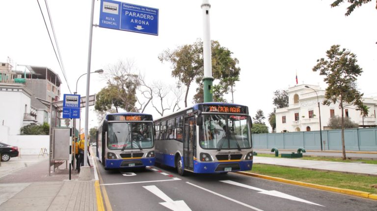 Corredores eléctricos asoman: Norma impulsará flota eléctrica en rutas complementarias