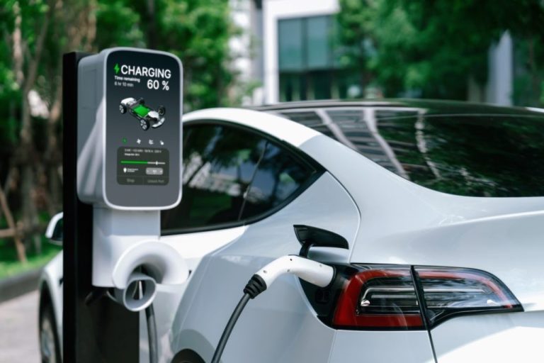 Electromovilidad en ascenso: Venta de vehículos electrificados en Perú creció en 56%, según AAP