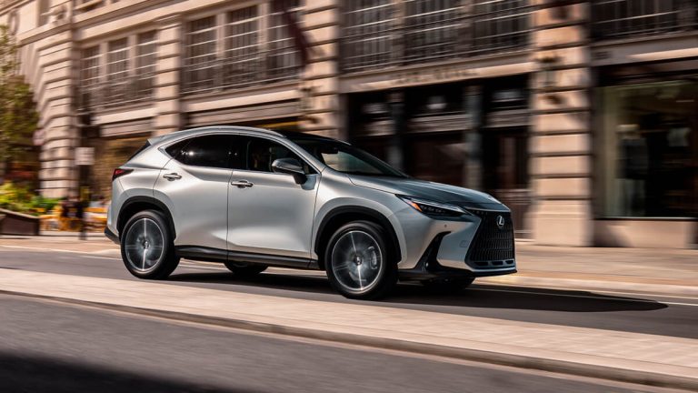 Lexus agranda la familia de híbridos recargables NX con una nueva SUV de lujo