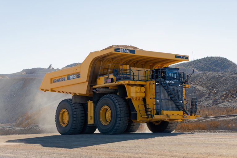 Komatsu-Mitsui refuerza su presencia con nuevas inversiones y tecnologías