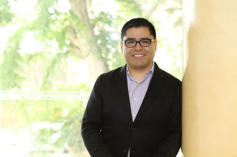 «El 90% de los consumidores en Perú que buscan un vehículo electrificado, optan al final por uno híbrido»