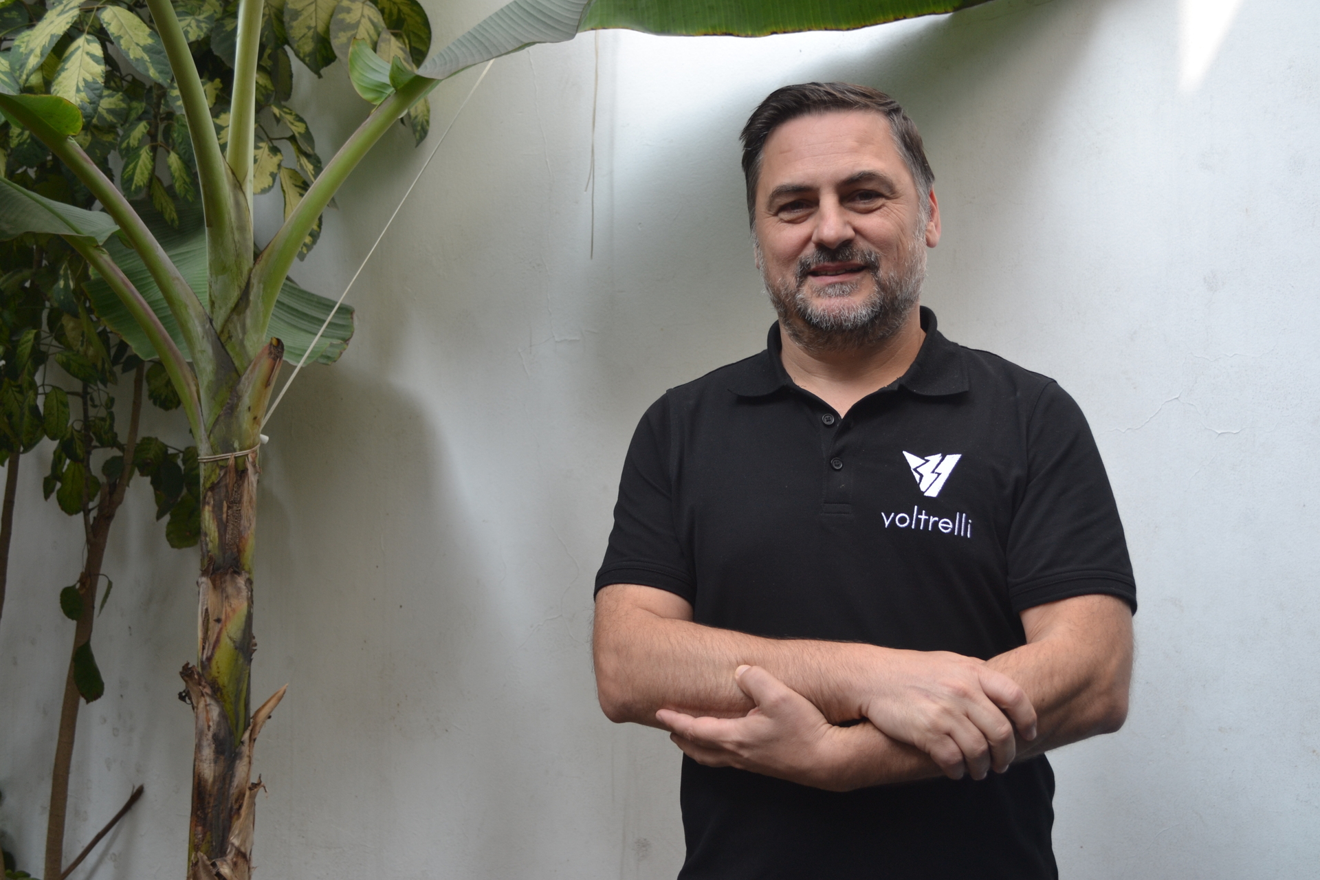 Voltrelli apunta a instalar veinte cargadores rápidos y expandirse a más regiones