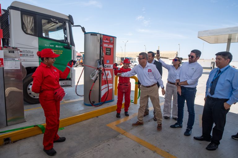 Gas natural vehicular llega a la ciudad de Sullana con primera estación de Quavii