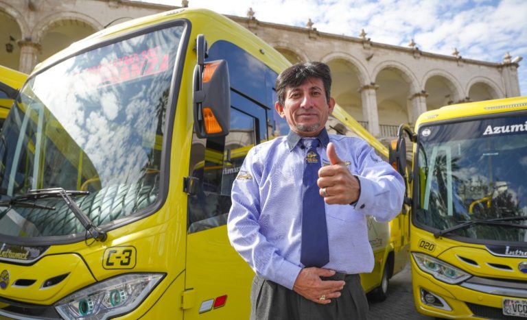 Arequipa pone a prueba 20 nuevos buses públicos en piloto de carril exclusivo