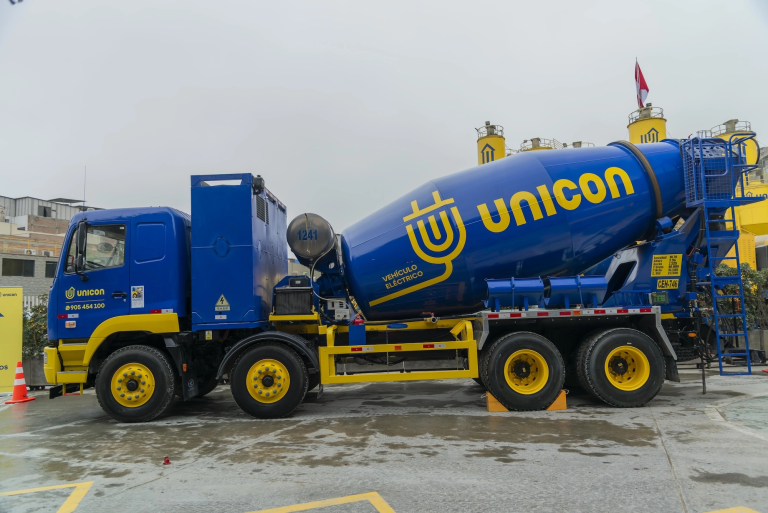 Mezcladora de concreto completamente eléctrica se estrena en nuestro país