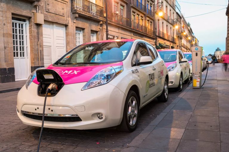 México registró más de 95 mil vehículos eléctricos vendidos en 2025