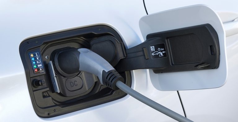 BMW Perú cierra el 2025 con 1160 unidades vendidas y el 38% de origen electrificado