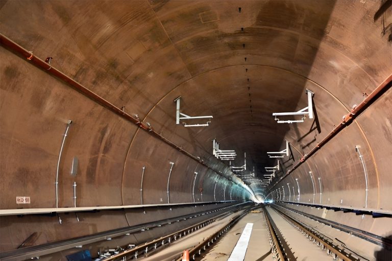 Ofrecen líneas 3 y 4 a escocesa Currie&Brown para planificación y ejecución