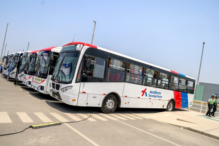 10 nuevas unidades a gas amplían oferta de traslado al aeropuerto Jorge Chávez
