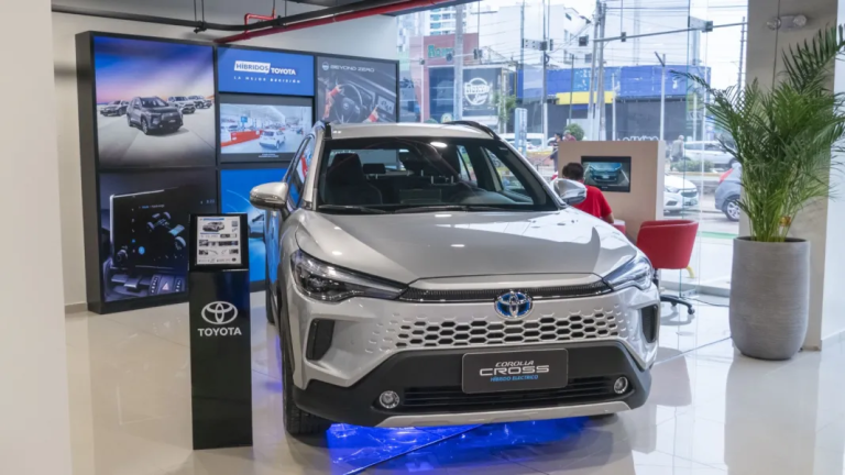 Nueva tienda Toyota: Showroom en Miraflores exhibirá autos electrificados