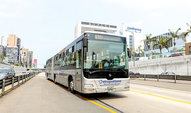Suscriben contrato clave para renovar Metropolitano con ecobuses e infraestructura