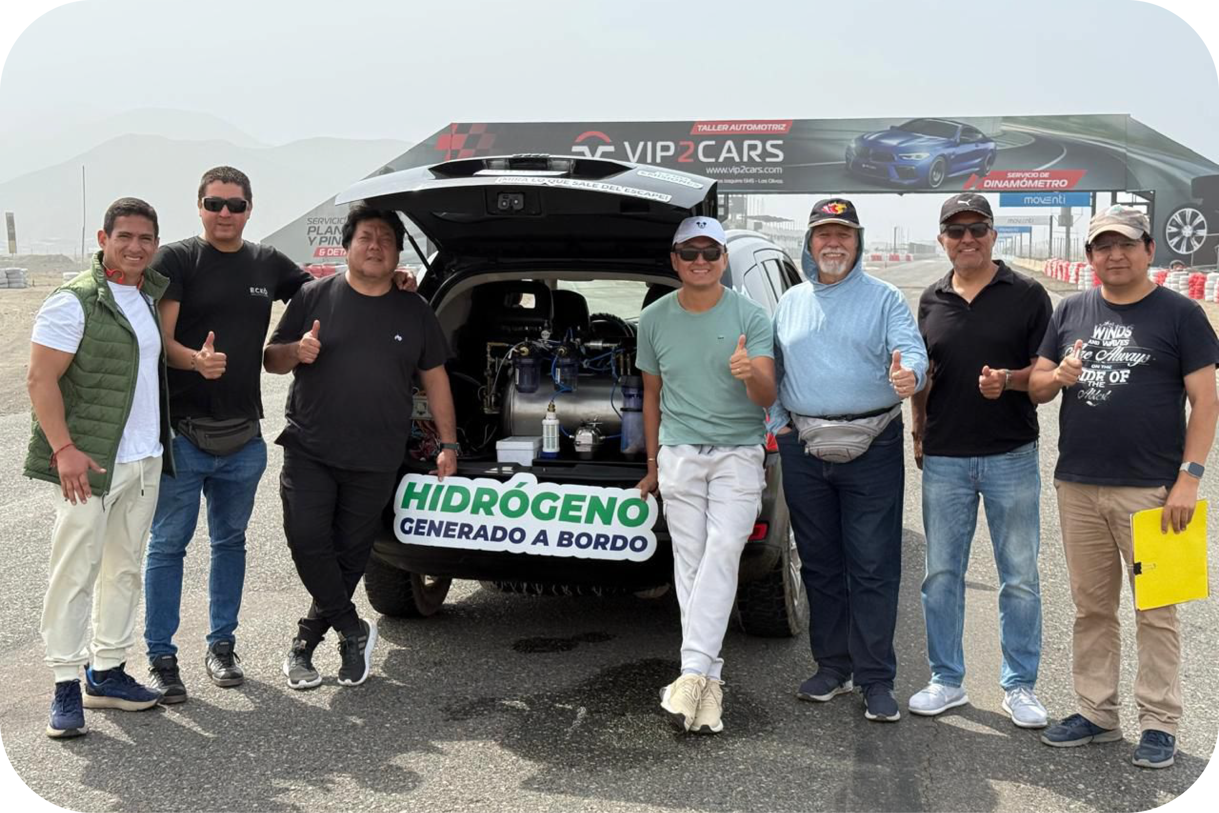 Con el hidrógeno verde extraído de un galón de agua auto logra desplazarse 114 km