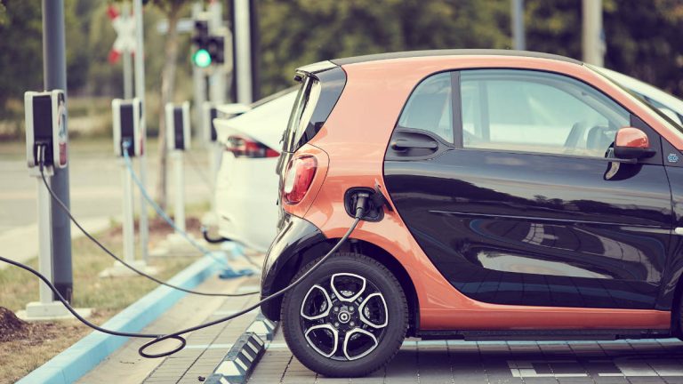 Precio de eléctricos a la baja hacia los siguientes tres años por mayor oferta de usados